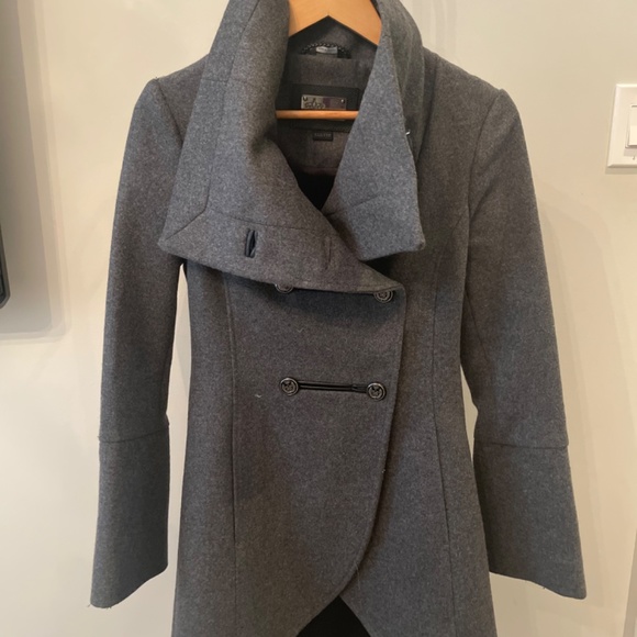 Mackage coat. - Picture 3 of 7